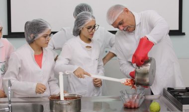 Mãe e futura nutricionista: a realização dos sonhos é possível na Unesc