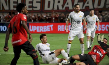 TIGRE RUGE MAIS ALTO E GANHA DE VIRADA EM GOIÂNIA