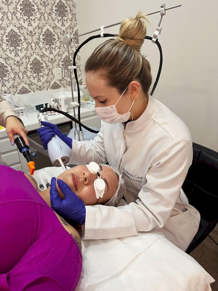 Profissional dá dicas para cuidados essenciais com a pele no inverno