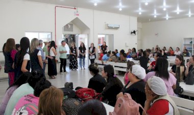 • Equipes que atuarão na Colônia de Férias no CEI da Afasc Professor Lapagesse recebem orientações sobre funcionamento das atividades