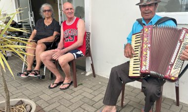 Música é estímulo para memória e interação social na terceira idade