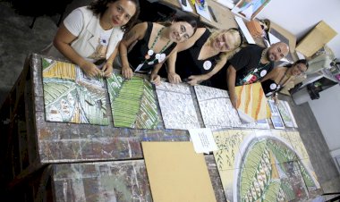 Unesc e voluntários vão restaurar a obra de arte de Jussara Guimarães instalada no Terminal Central de Criciúma