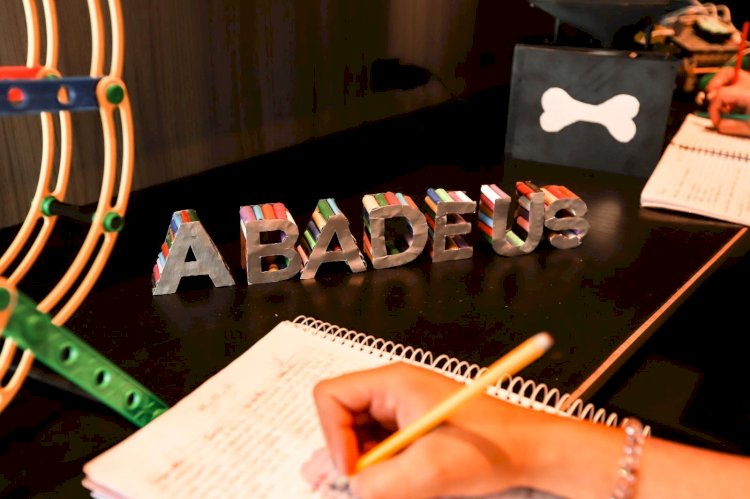 Abadeus recebe selo ODS 2025 por compromisso com desenvolvimento sustentável