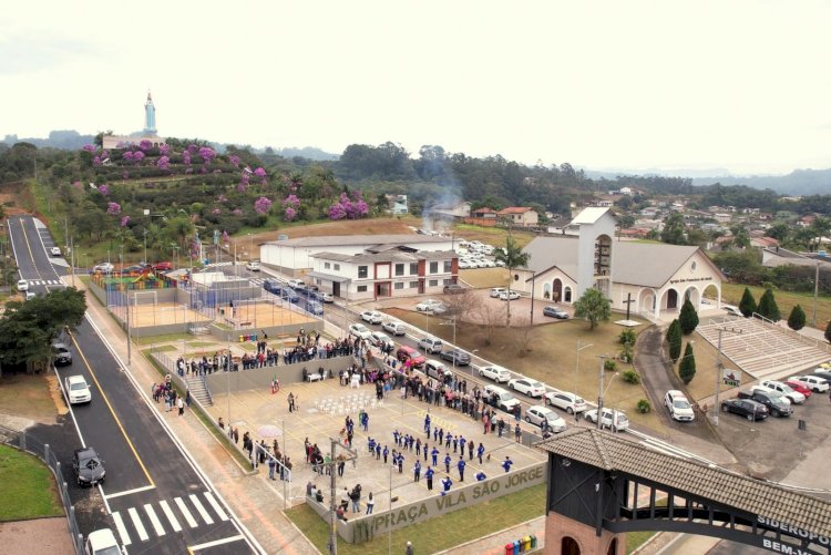 Comunidade celebra inauguração da Praça Vila São Jorge em Siderópolis
