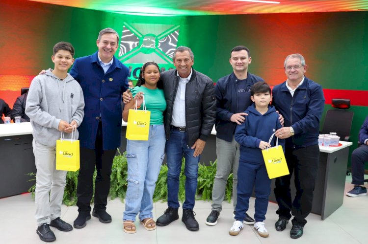 Criciúma é pioneira em Santa Catarina na entrega de sensores de glicose para crianças e adolescentes com diabetes