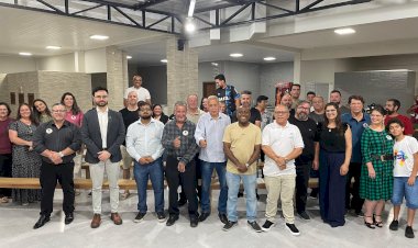 Nova Diretoria do Bairro Laranjinha é empossada