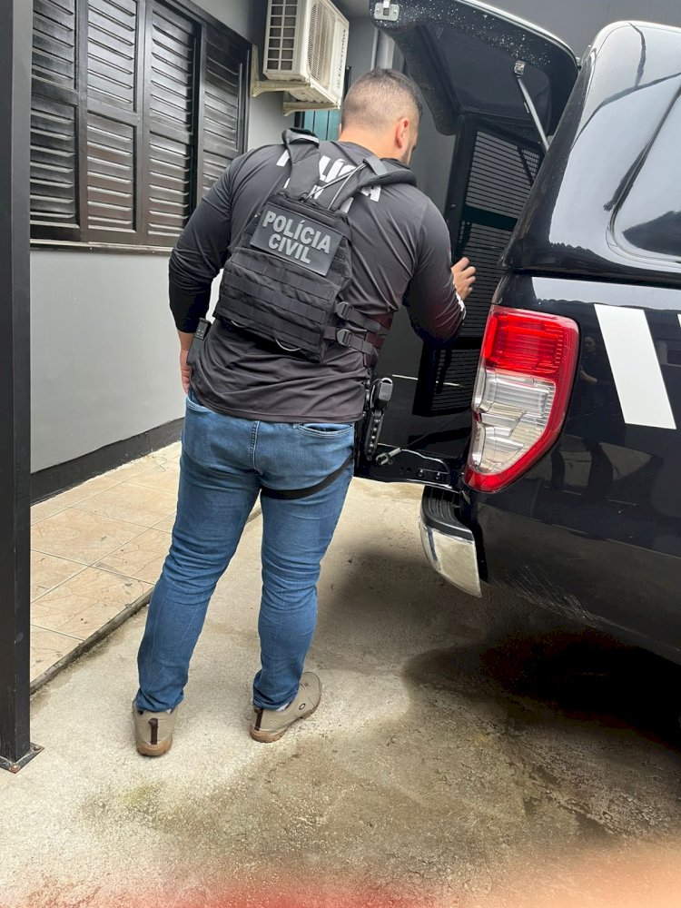 POLÍCIA CIVIL PRENDE SERVIDOR DA CÂMARA INVESTIGADO POR PECULATO, COAÇÃO NO CURSO DO PROCESSO, FALSA IDENTIDADE E USO DE DOCUMENTO FALSO