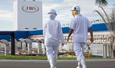 JBS tem mais de 800 vagas de emprego abertas em SC