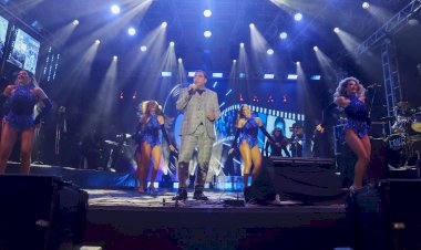 Centenário de Criciúma: show nacional com Raça Negra reúne mais de 30 mil pessoas no Parque das Nações