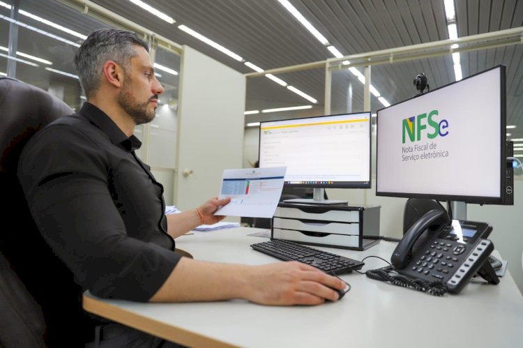 Criciúma adota sistema nacional de emissão de notas fiscais eletrônicas de serviço