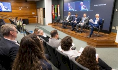 Projeto que proíbe veículos de tração animal é aprovado em comissão