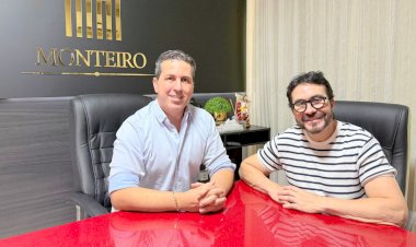 Padre Fábio de Melo contrata advogado Jefferson Monteiro para atuação jurídica em Santa Catarina