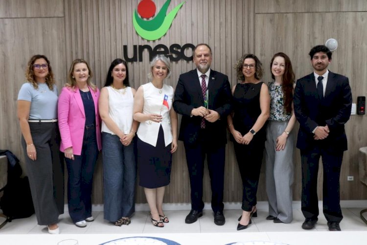 Unesc recebe reitor da Universidad del Alba e avança em acordos de cooperação internacional