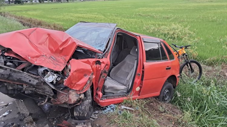 COLISÃO FRONTAL DEIXA MOTORISTA ENCARCERADO EM FORQUILHINHA