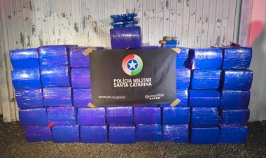 POLÍCIA APREENDE MAIS DE 800 KG DE MACONHA