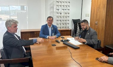 Vaguinho  busca em Brasília recursos para a quarta etapa do canal auxiliar de Criciúma