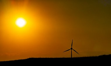 Calor acima dos 35°C e temporais marcam a semana em Santa Catarina