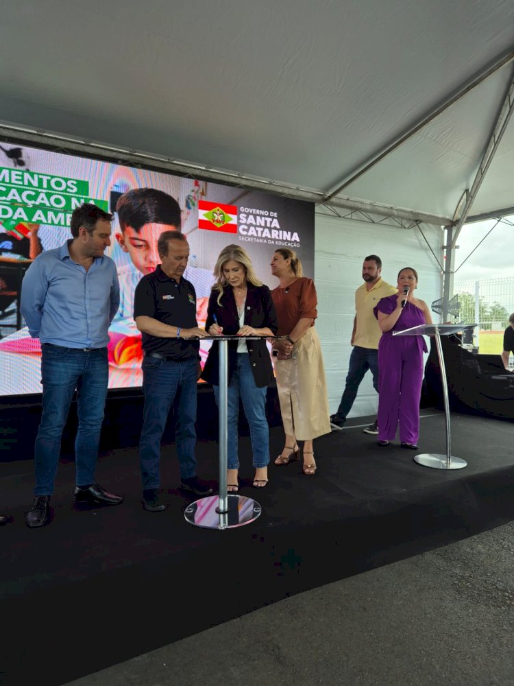 Governador Jorginho Mello libera mais de R$ 14 milhões para prevenção e recuperação na AMREC