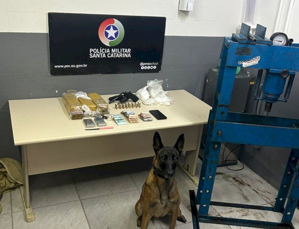 HOMEM É PRESO ACUSADO, SEQUESTRO, ESTUPRO POSSE DE  DROGAS E UMA ARMA DE FOGO EM CRICIÚMA