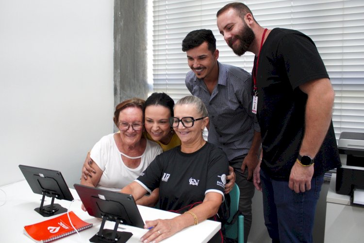 Aquisição de novos tablets reforça atividades de Inclusão Digital para os idosos atendidos pela Afasc