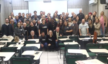 Lideranças comunitárias conhecem oportunidades de atuação com a contrapartida do Universidade Gratuita