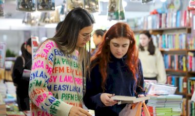 Feira do Livro de Criciúma inicia programação com destaque para a memória da imprensa