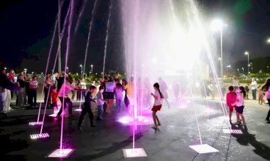 Novo chafariz leva diversão a crianças no Parque das Nações, em Criciúma