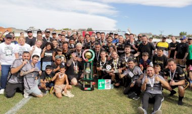 Amigos do Pexinga é o campeão do Campeonato Municipal de Futebol de Criciúma
