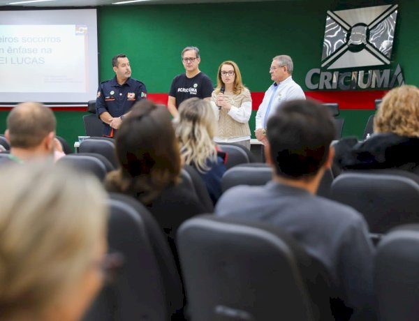 Professores de Criciúma são preparados para agir em emergências com alunos