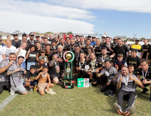 Amigos do Pexinga é o campeão do Campeonato Municipal de Futebol de Criciúma
