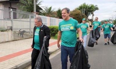 Gabinete Itinerante: Mutirão de Limpeza recolhe cerca de três toneladas de resíduos no bairro Quarta Linha, em Criciúma