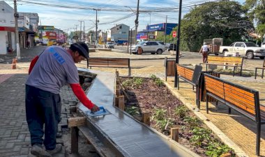Obras de revitalização avançam na Praça da Santa Luzia, em Criciúma