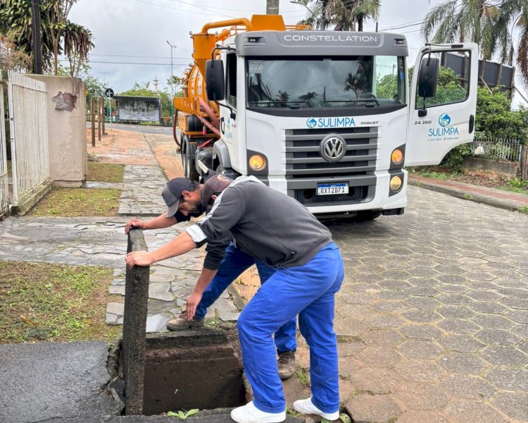 Prefeitura atua em frentes de trabalho no fim de semana mantém equipes de prontidão para segunda-feira