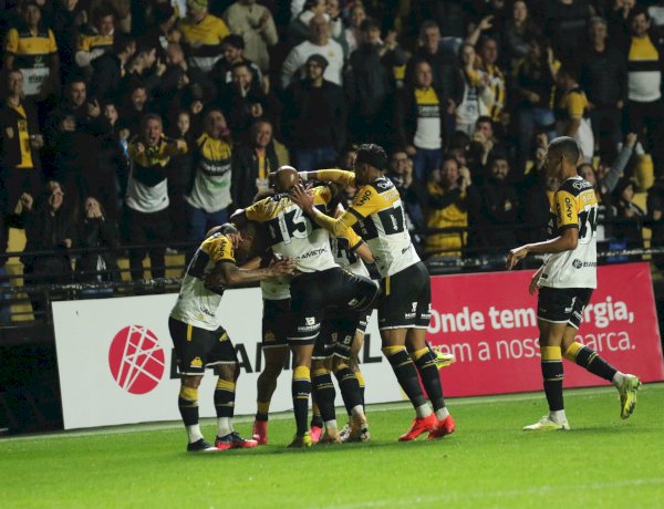 TIGRE VENCE O CUIABÁ NO HH E RETOMA A LIDERANÇA