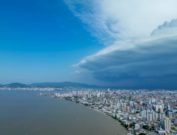 Mudança no tempo e aumento do risco de temporais em Santa Catarina