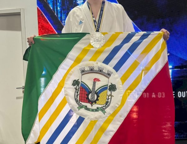 Cocal do Sul conquista prata e bronze em Open Internacional de Karatê