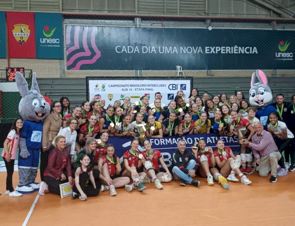 Criciúma é vice-campeã no Campeonato Brasileiro Interclubes de Vôlei Feminino Sub-19
