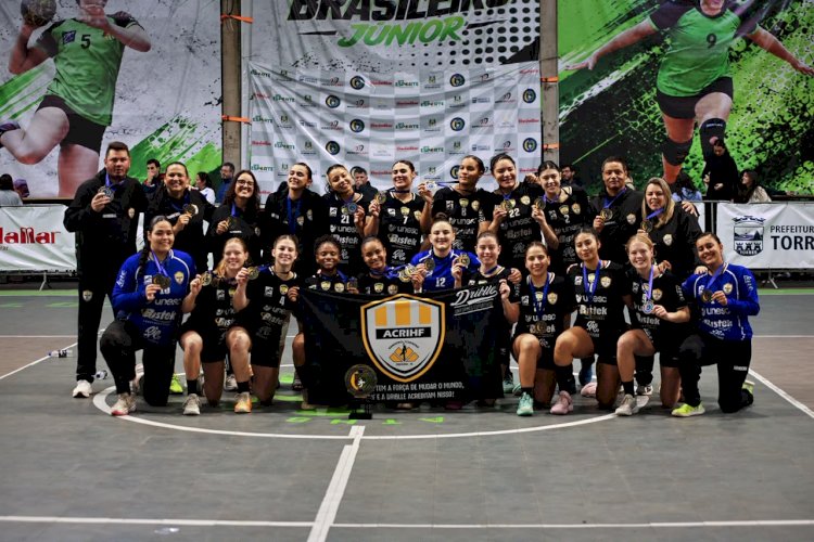 Criciúma é campeã brasileira de handebol feminino júnior