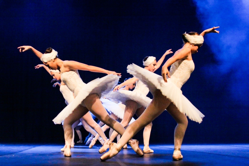 Cerca de 600 bailarinas e bailarinos vão subir ao palco do Unesc em Dança