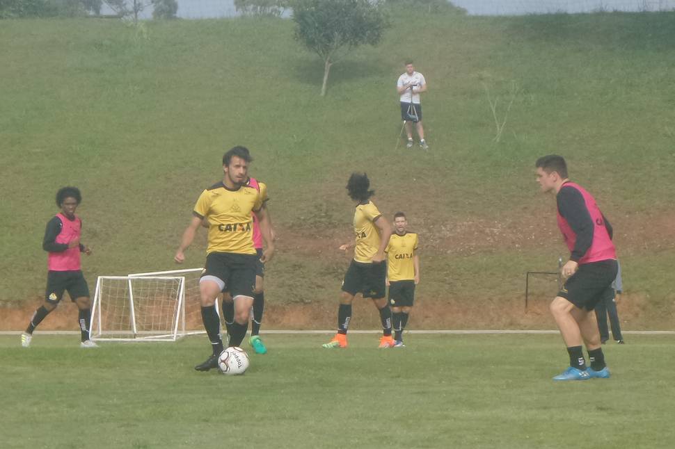 Criciúma enfrenta o Paysandu em Belém