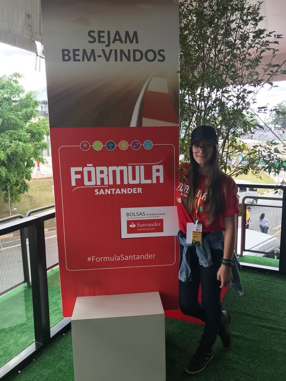 Estudante da Unesc é contemplada por programa nacional com bolsa no exterior