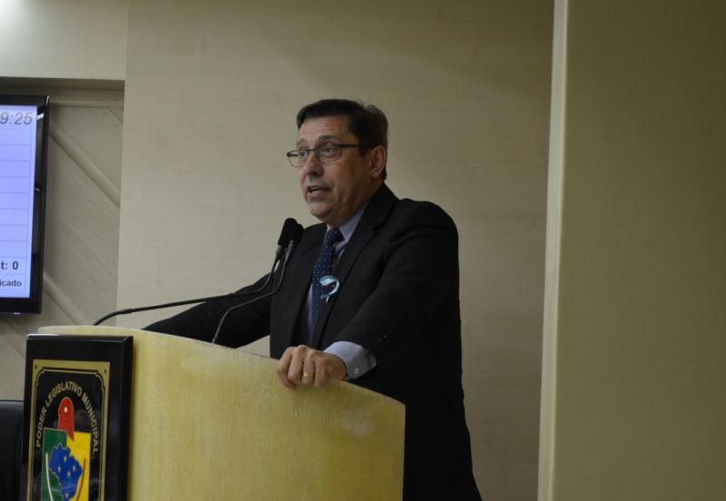 Parlamentares questionam Guia de Recolhimento e Relação de Empregados do FGTS e que atuam na empresa Triângulo