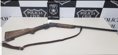 DIC  apreende arma de fogo no Progresso