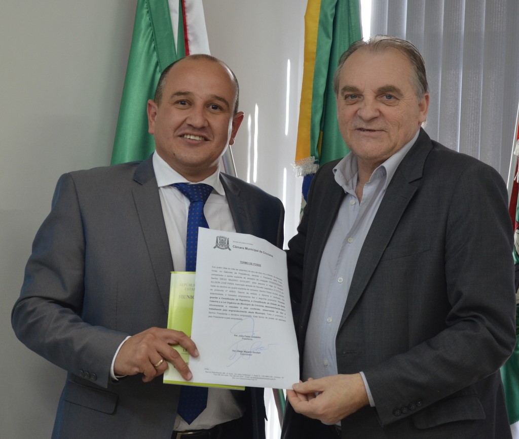 Vereadores são empossados em Criciúma