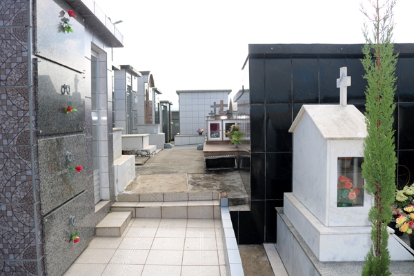 DEU UMA DE MORTO E CAIU NOS BRAÇOS DA POLÍCIA