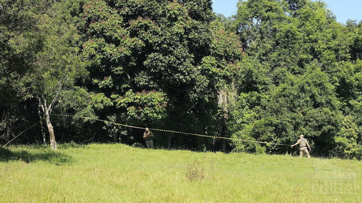 CORPO DE ADOLESCENTE ENCONTRADO SEM CABEÇA E SEM BRAÇOS