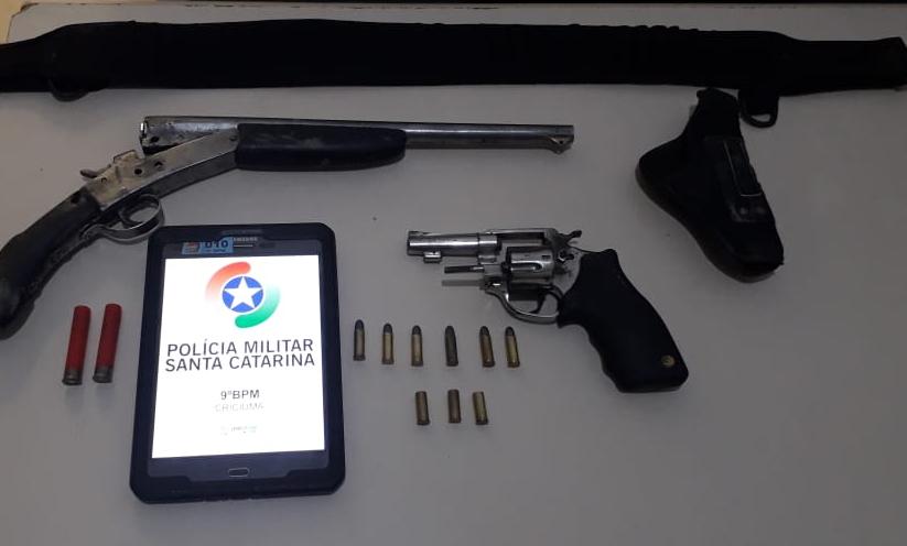 POLÍCIA MILIAR PRENDE HOMEM COM ARMAS NA LINHA BATISTA