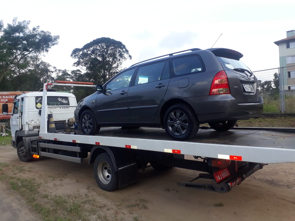 VEÍCULO ADULTERADO É APREENDIDO NA SANTA LUZIA