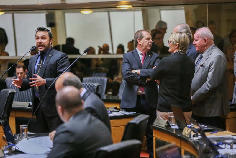 PLs dos incentivos fiscais são aprovados e partem para sanção do governador