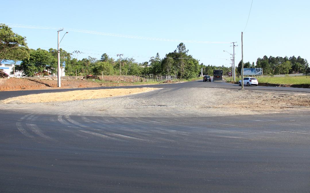 Obras de revitalização da Avenida Universitária entram na reta final